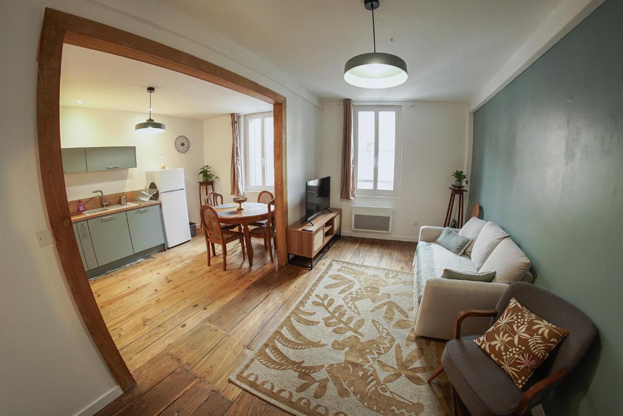 Le Montarrouye Appartement Pour 2 A 6 Personnes Bagnères-de-Bigorre Buitenkant foto